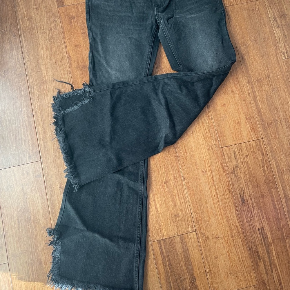 Free people size 24 black flare. NWT